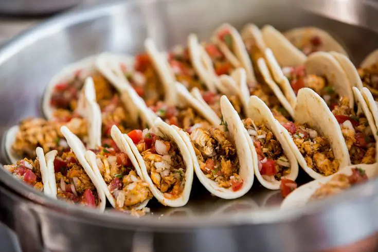 10 Fun Ways to Serve Fast Food at Your Wedding