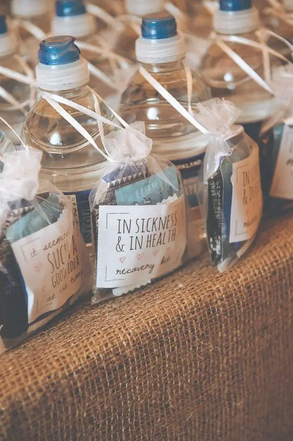 15 DIY Budget Friendly Wedding Favors Your Guests Will ...