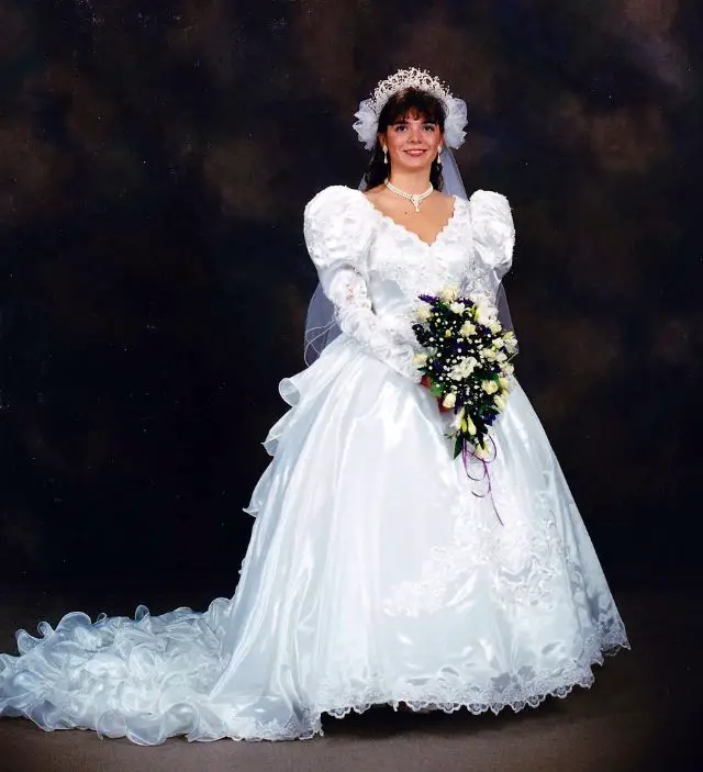 25 Gorgeous Photos That Defined Bridal Styles in the Late 1980s and ...