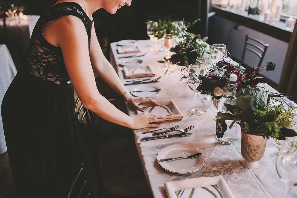 3 Reasons You Should Hire a Wedding Event Planner