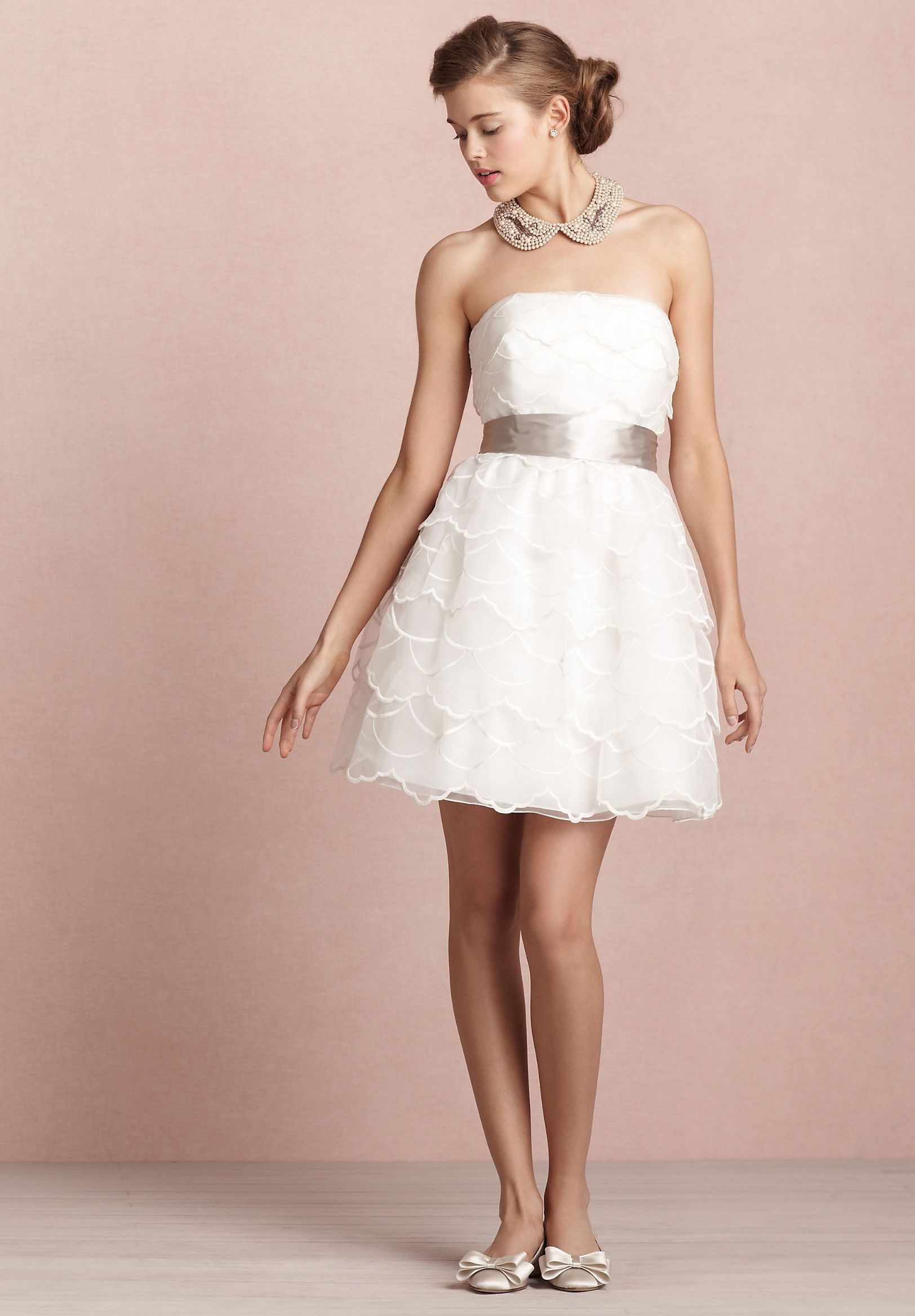 30 GORGEOUS RECEPTION DRESS FOR THE BRIDE TO BE ........
