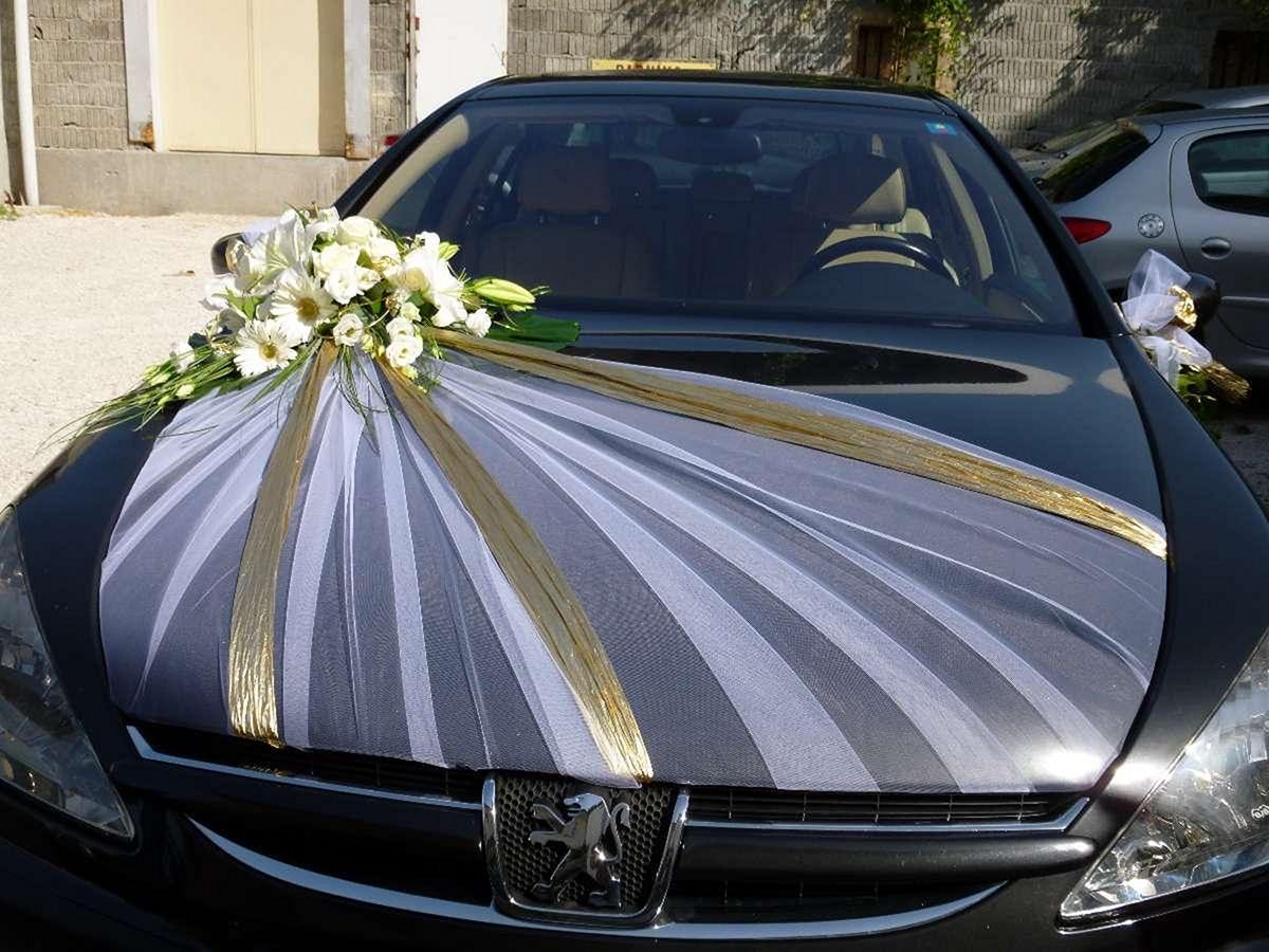 45+ Awesome Wedding Car Decorations Ideas