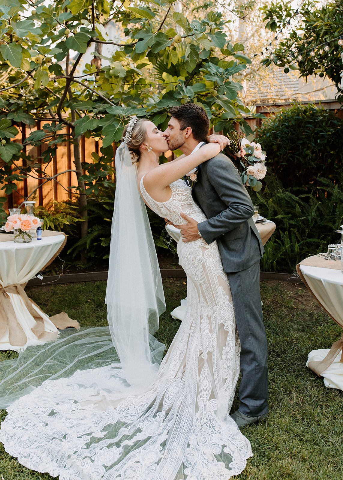 5 tips for planning a backyard micro wedding