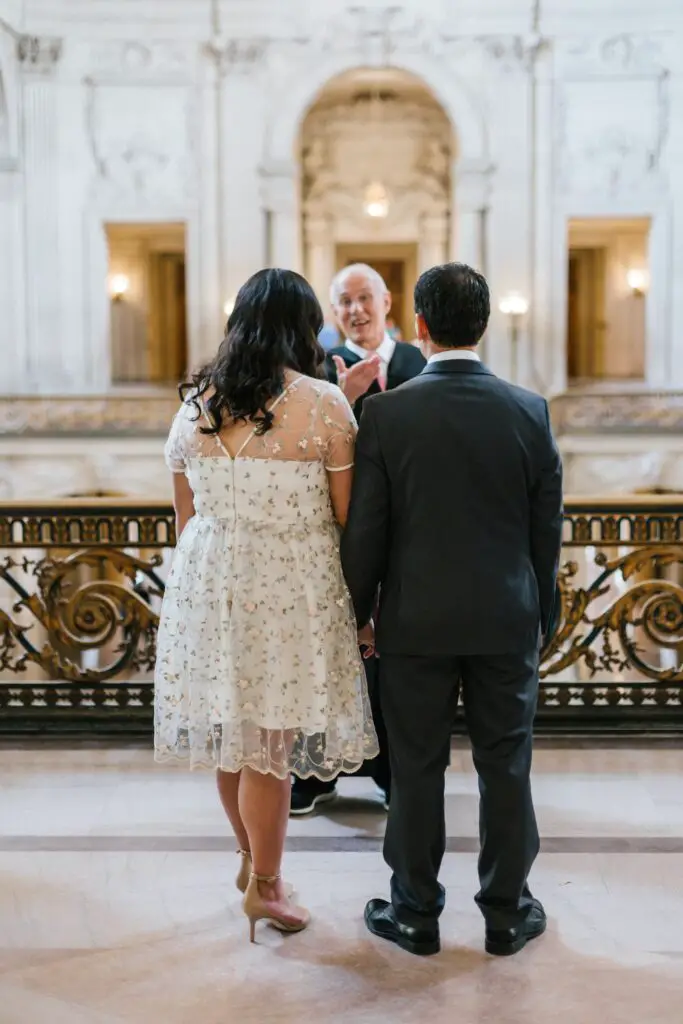 7 Tips for Choosing a Wedding Officiant