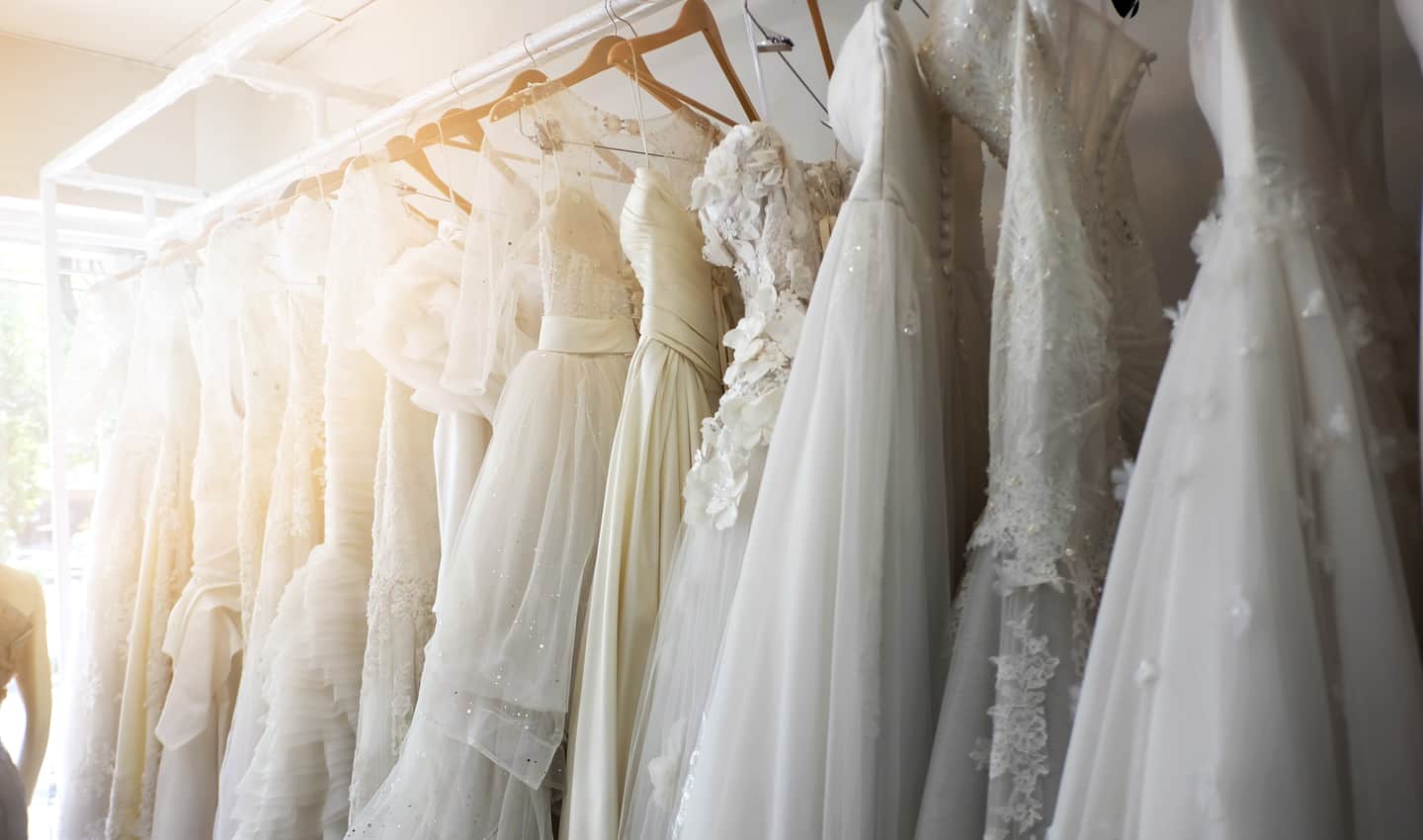 9 of the Best Places to Sell Your Wedding Dress for Cash ...