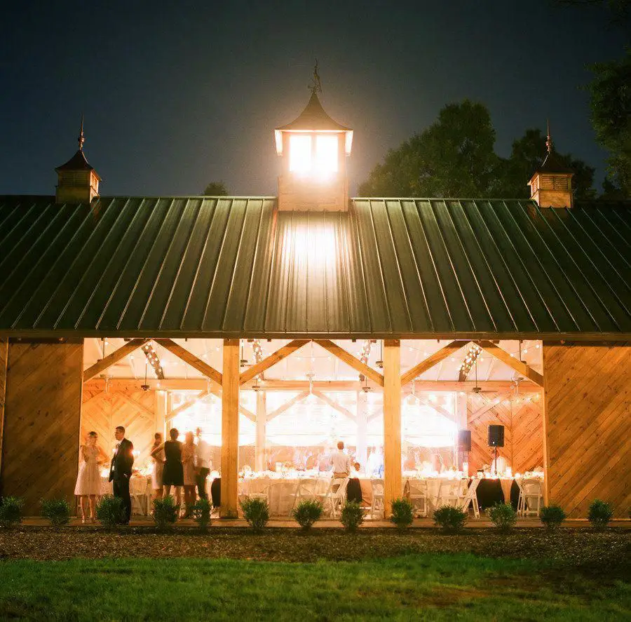 Alexander Homestead Barn Wedding Venue #barnwedding #barnreception ...