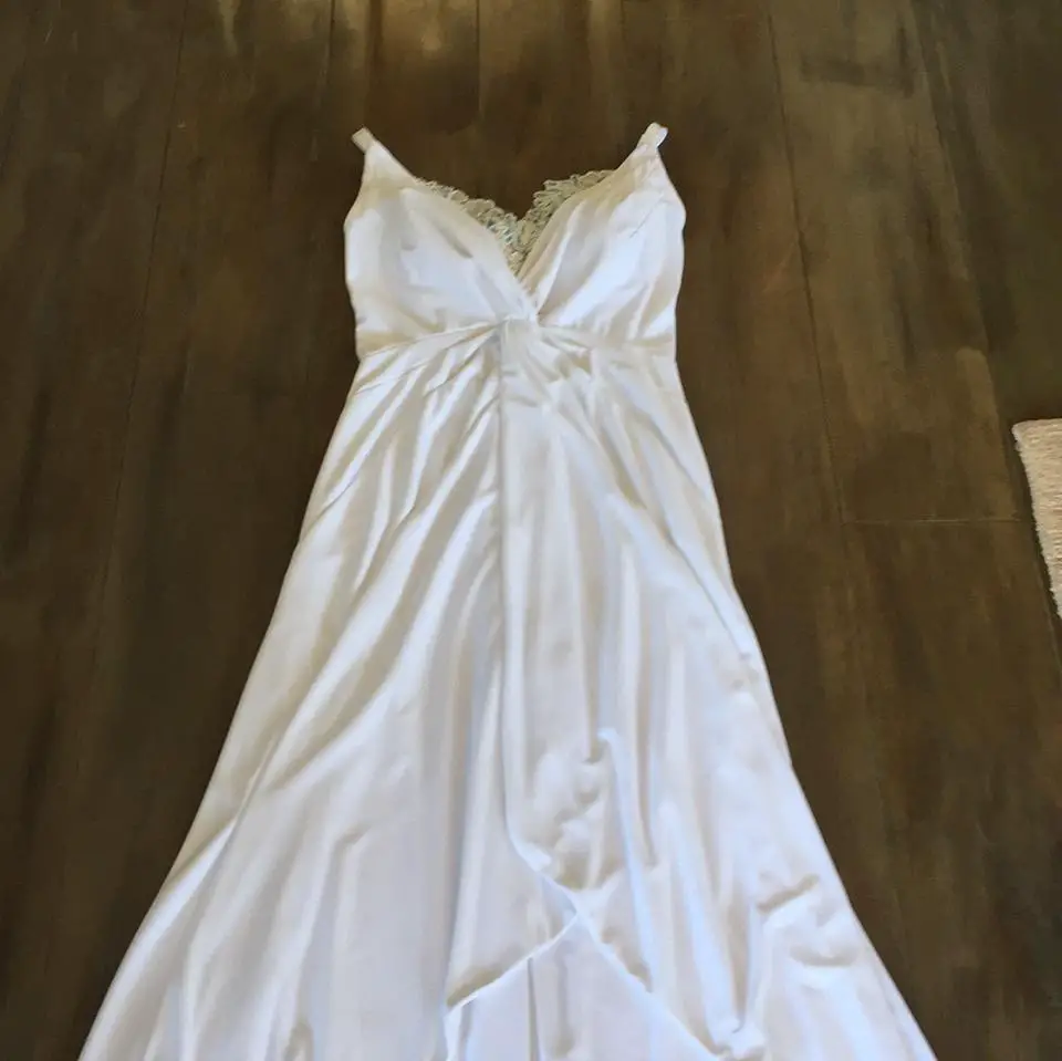 Bali White Jersey Wedding Dress Size 12 (L)
