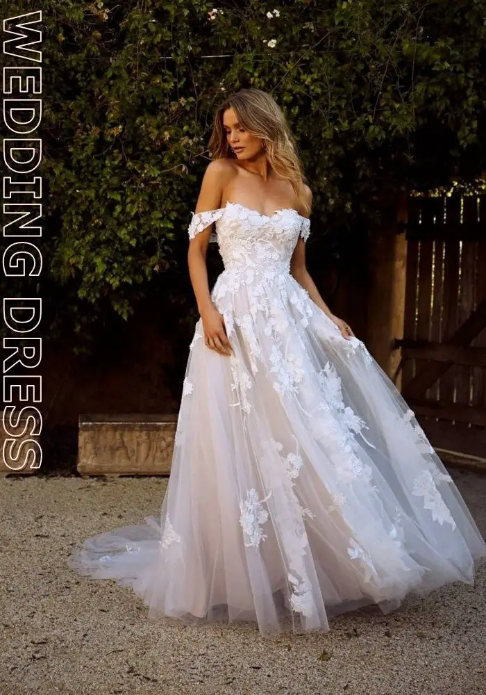 Best Wedding Dresses Ball Gown How much does a Lazaro wedding dress ...