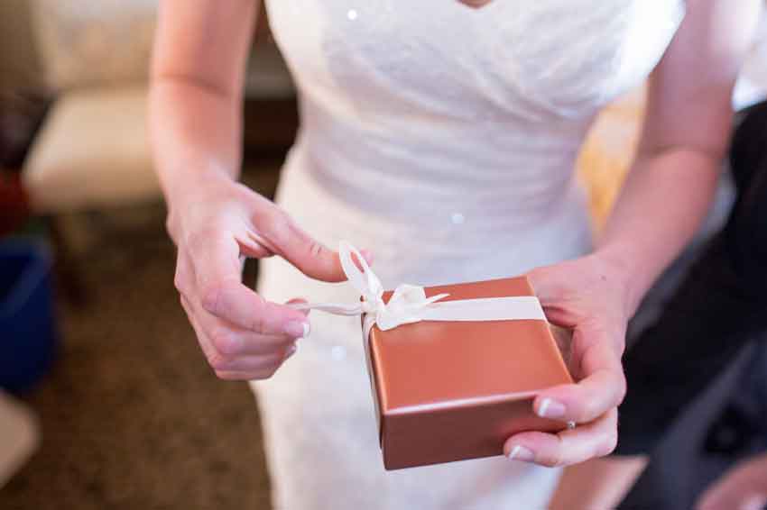 Bride and groom gifts to give each other