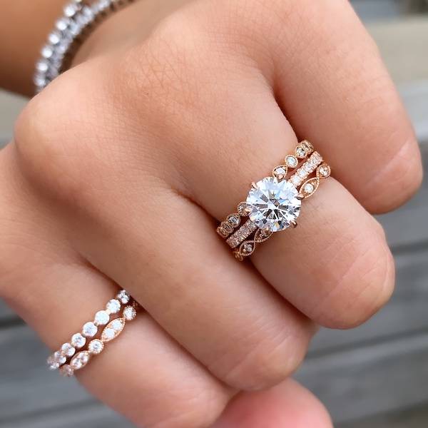 Engagement Ring vs. Wedding Ring: What