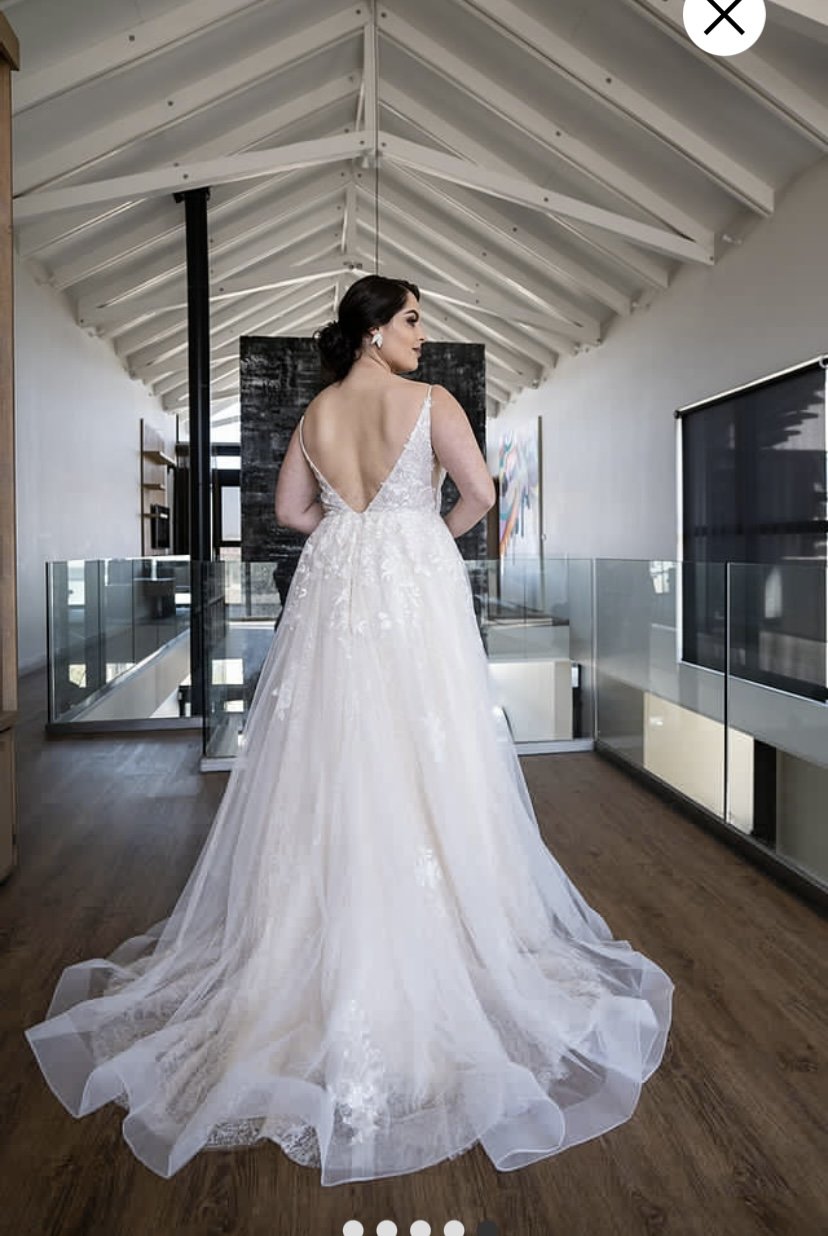Fynbos Bridal Botique Wedding dress