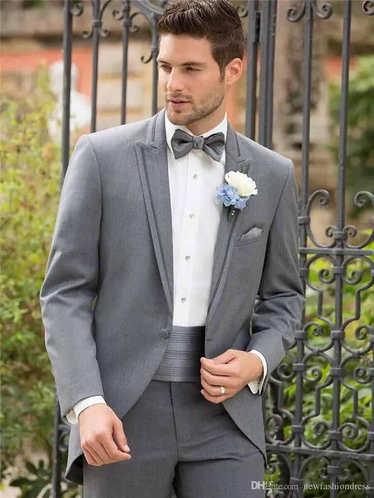 gray groom tuxedo