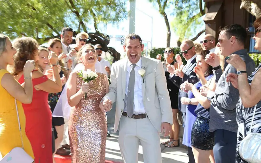 How Much Does it Cost to Get Married in Las Vegas?