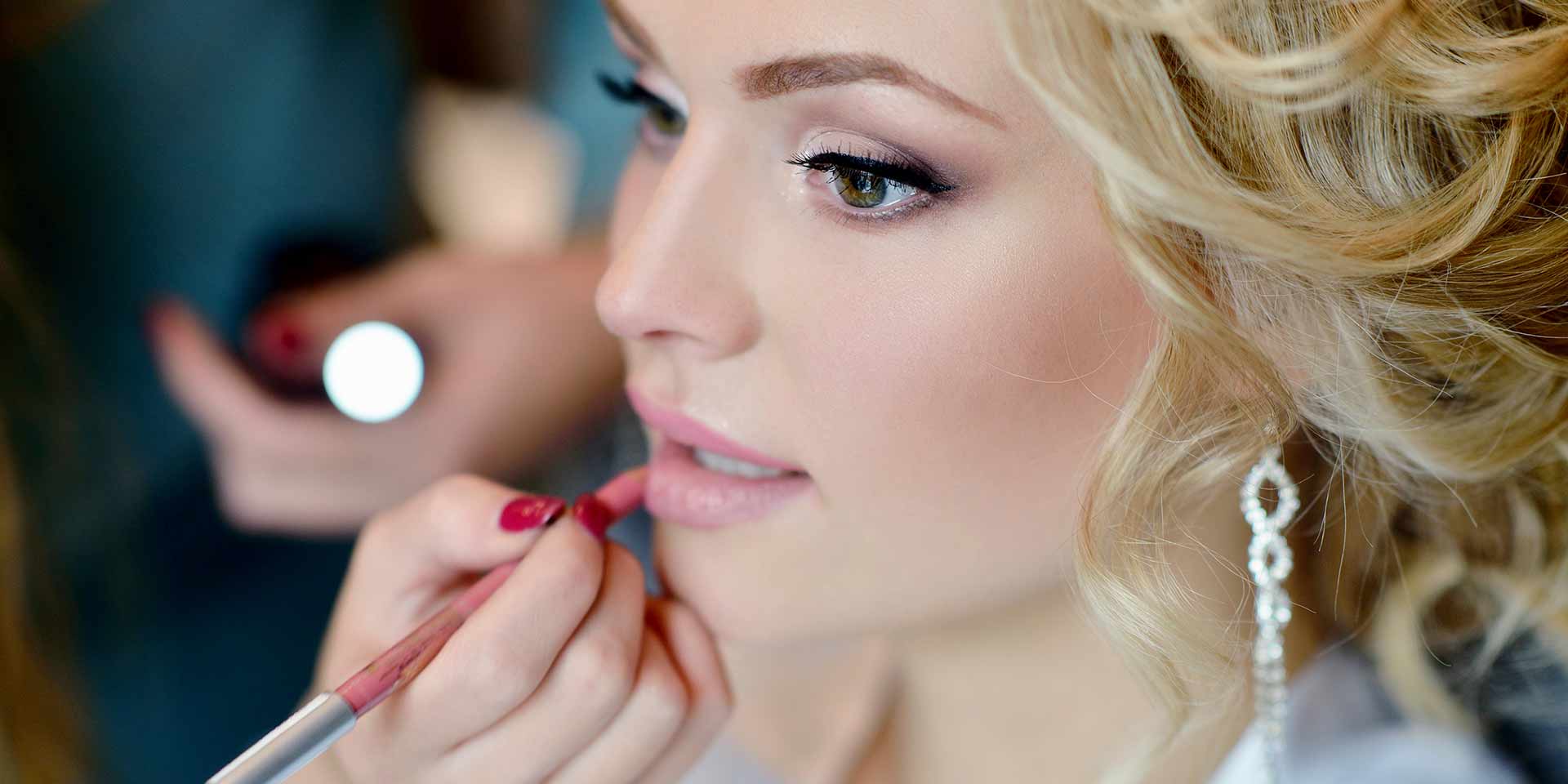 How To Find A Wedding Hair Stylist And Makeup Artist