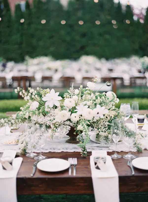 How to have a beautiful wedding within budget