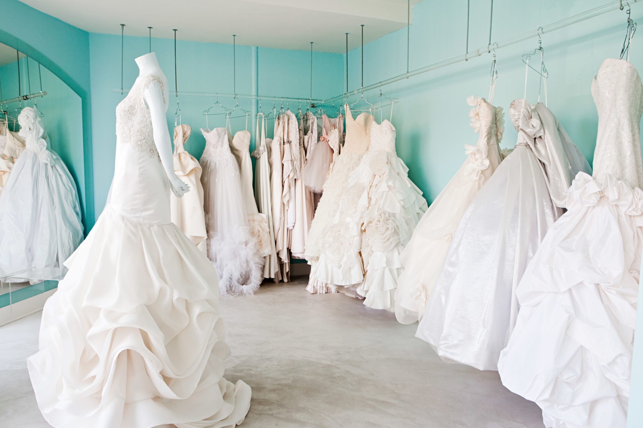 How To Sell Your Wedding Dress Online