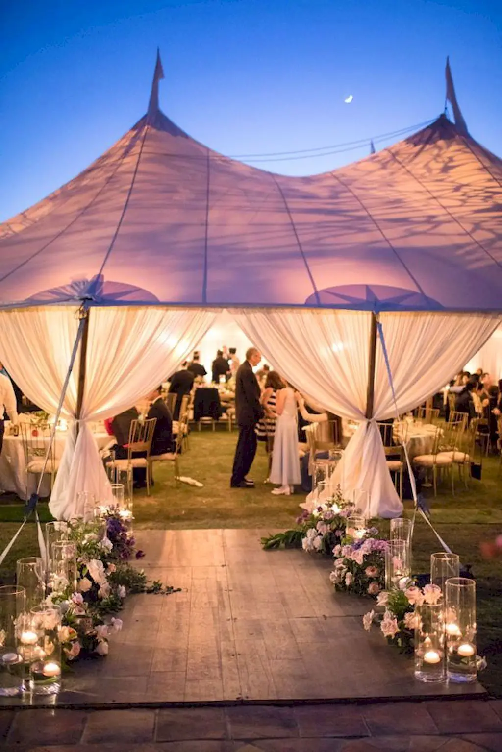 Normous 100+ Amazing Ways for Decorating Wedding Venues