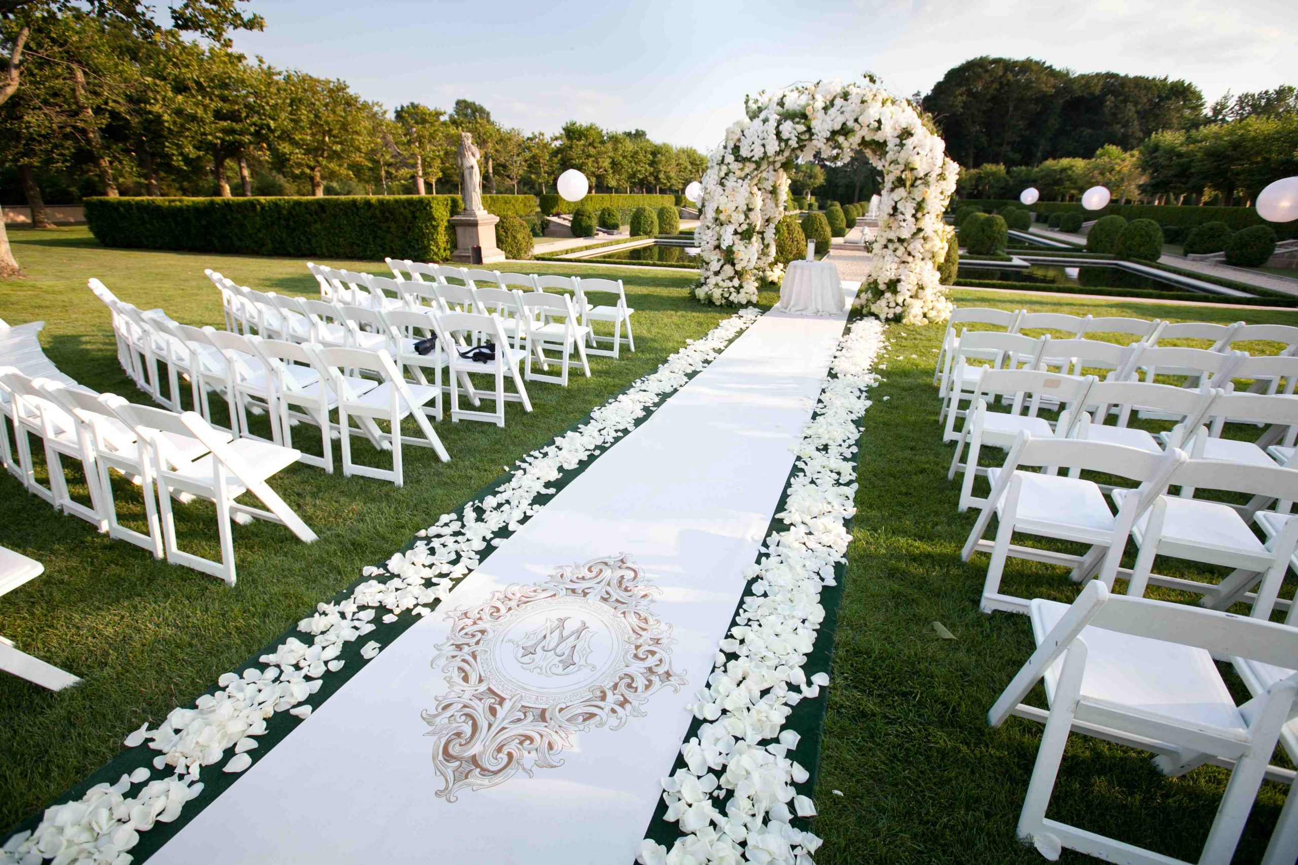 Outdoor Wedding Ideas: Tips from the Experts