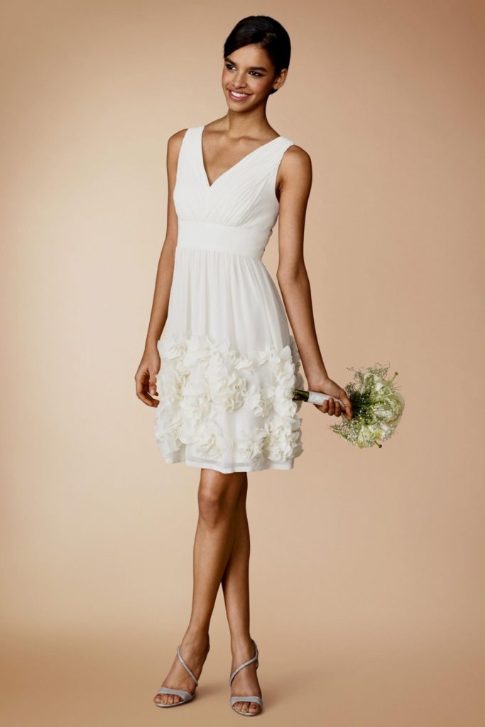 Simple white dresses for civil wedding