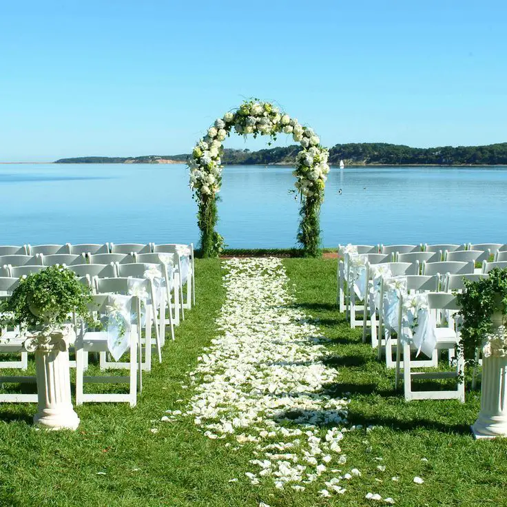 The Best Places to Get Married on Cape Cod