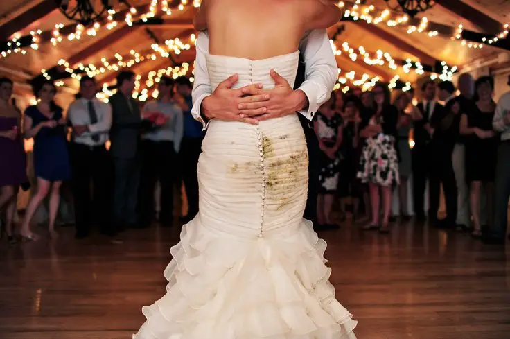 The Perfect Dress: " How Do I Keep My Wedding Dress Clean?" 