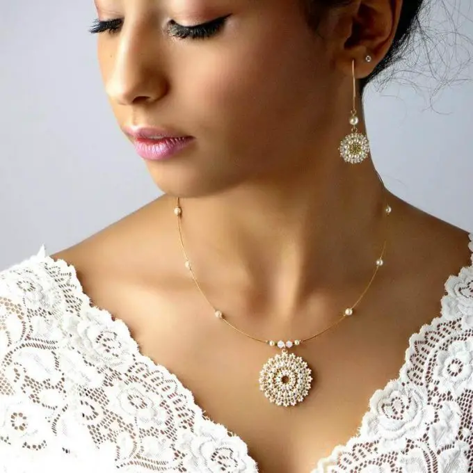 This Beaded Bridal Jewelry is Wedding