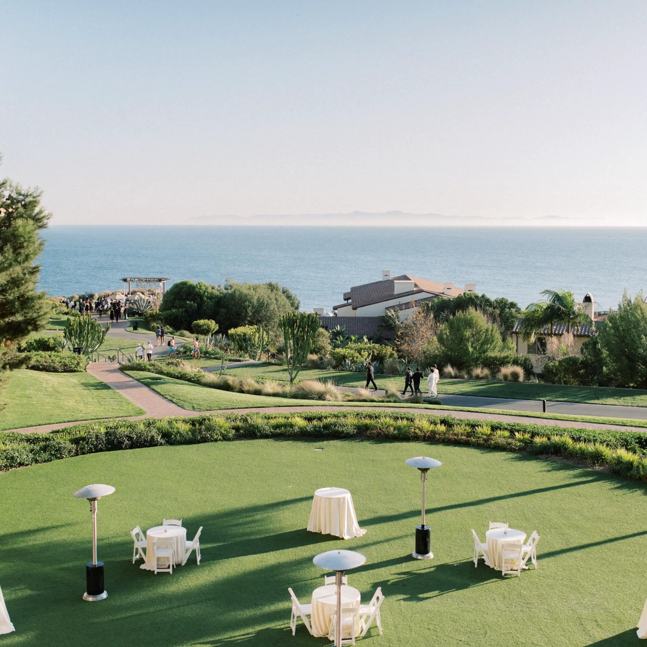 This Stunning Southern California Venue Is Complete With 180 Degree ...