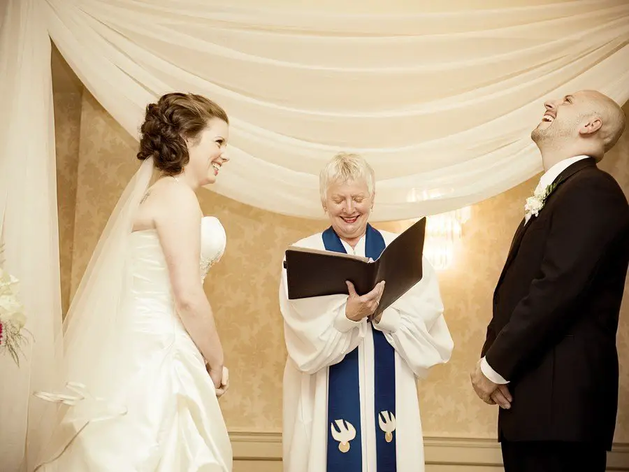 Tips on Finding a Wedding Officiant