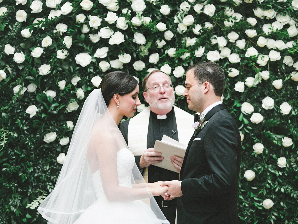 Your Guide to Wedding Officiant Fees and Donations